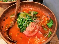 -成都你六姐·牛肉冒菜(上海环宇荟店)