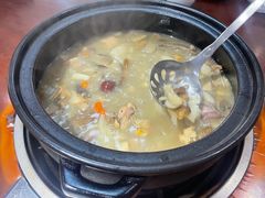 -菌之家·专业纯野生菌火锅·特色炒菌