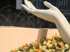 -中航城君尚购物中心