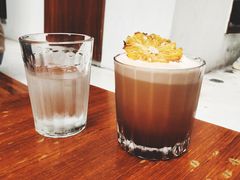 -Line 咖啡(石厦花园店)