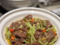 香芹双椒炒牛肉-绿茶餐厅(朝阳大悦城店)