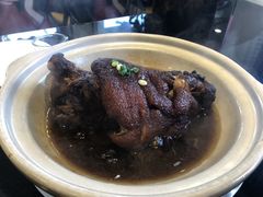 -老码头黑皮肘子锅包肉(文政街店)