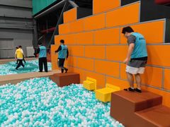 -极限PLAY运动娱乐新世界·团建派对潮玩休闲馆·室内蹦极高空游乐园