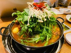 -喇喇排骨火锅·传统韩式脊骨汤(望京西园总店)
