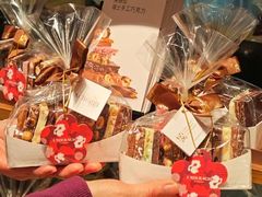 -Laderach 莱德拉(上海环贸iapm店)