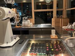 -ROCHO(仁恒江湾城店)