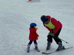-荣盛康旅野三坡滑雪场