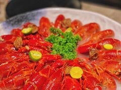 -沪小胖小龙虾(淮海中路旗舰店)