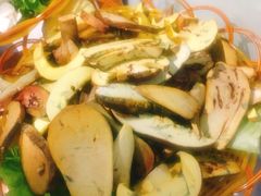 -菌海森林·非遗野生菌火锅(西山区滇池路摩根道店)