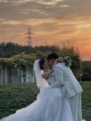 -城市花园婚纱摄影