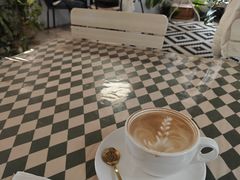 -Rabbit Cafe私房西餐甜点咖啡(栖霞路店)