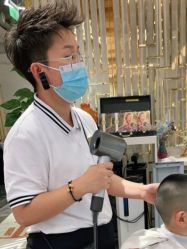 点击看大图 -容萨美业·美容美发