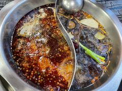 -重庆大队长火锅(凤城八路店)