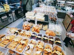面包甜点陈列柜-幸福蛋糕坊(金顶街店)
