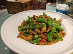 -鄱阳湖·江西小炒·瓦罐煨汤(五道口店)