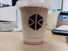 草莓乳酸菌冰拿铁-WATER CAFE(广厦店)