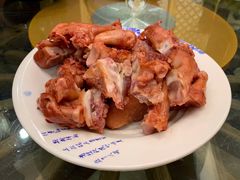 卤猪蹄-令氏家外家周秦食府(高新店)