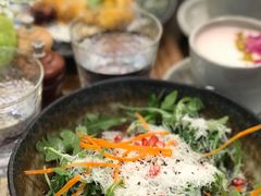 -FLOVIE FLORIST CAFE