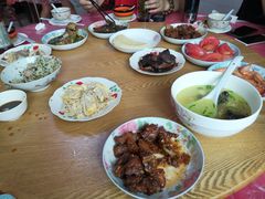 -南汇老顾农家乐采摘大团水蜜桃采摘店