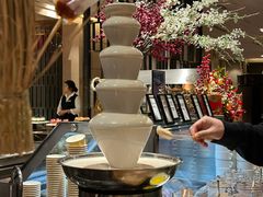 -广州万富希尔顿酒店·感趣自助餐厅·金秋蟹宴生蚝海鲜刺身