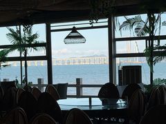 -鹰龙海畔度假酒店(咸祥店)
