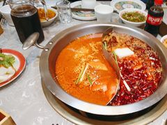 -沸炉重庆老火锅(军事博物馆店)