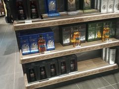 -日上免税店(三径路t3店)