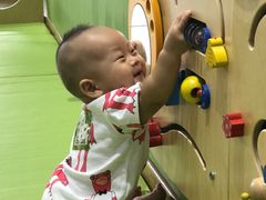 -乐融婴幼儿成长中心(四季青校区)