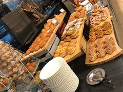 -圣丰索菲特·2 On 988 Café 自助餐厅