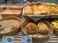 -红星前进面包牛奶公司(君太店)