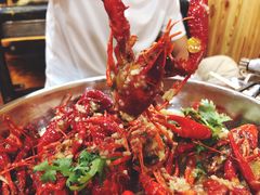 -老东镇啤酒屋海鲜加工·蒸汽海鲜·海鲜烧烤(台东店)