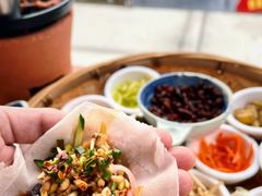 -包整·丝娃娃(一览甲秀楼风景店)