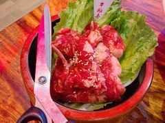 壶装牛肋条-热血兄弟·炭火烤肉(融侨中心店)
