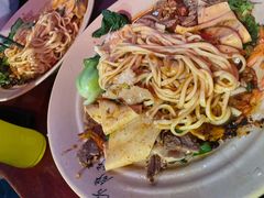-方铲铲·成都板凳面(滨江银泰店)