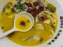 -渝是乎川渝小炒(新世界百货望京店)