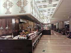 -圣丰索菲特·2 On 988 Café 自助餐厅