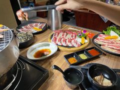 -山居屋炭火烧肉(厚街万达店)