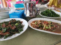 -湘里湘亲饭店(闸坡店)
