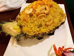 特色凤梨海鲜炒饭-Siam泰餐厅(水上公园店)