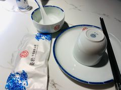 -姜君·千岛湖鱼头馆(浦东大道店)