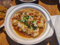 -头上红煨盐鸡·非遗院子餐厅