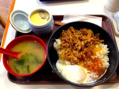 温泉鸡蛋牛丼-食其家·牛丼咖喱(广元西路店)