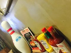 -HIGH FIVE哈福手工汉堡(桂林路店)