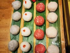 丸子大集合-慢丽江·云南野生菌土鸡锅(西山店)