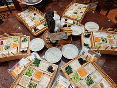 -香麒园·过桥米线·南湖雅宴