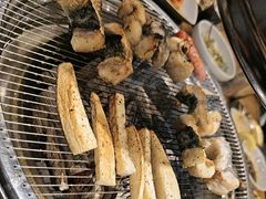 -青瓦餐厅·生鱼片·韩园烤肉(西塔店)