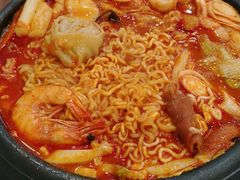 -贵宾庄炸酱面·韩式料理(高区店)