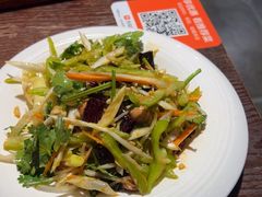 -三个大叔烤羊肉串·歌手驻唱·碳烤鲜肉(西三旗店)