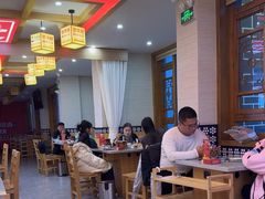 -阿婆情腊排骨火锅(金虹路店)