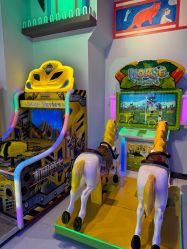 点击看大图 -万升儿童王国(万辉店)